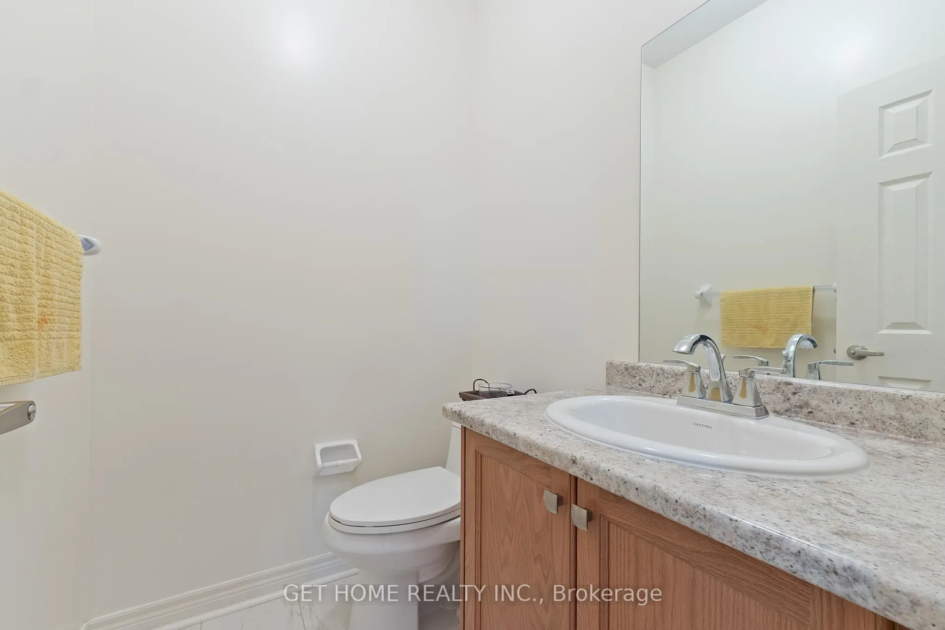 Photo 9 of 1212 Drinkle Crescent, Oshawa, Eastdale — HOMEH