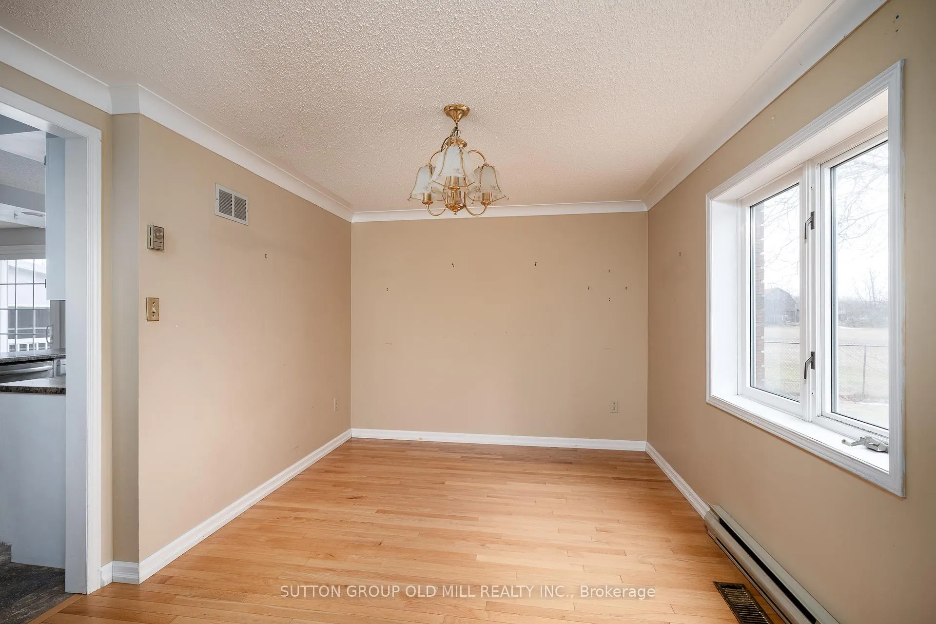 Photo 13 of 706 River Road, Belleville, Thurlow Ward — HOMEH