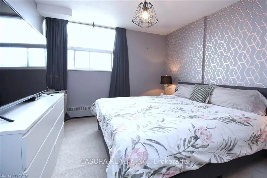 Photo 13 of Unit 11, 15 Nicklaus Drive, Hamilton, Vincent — HOMEH