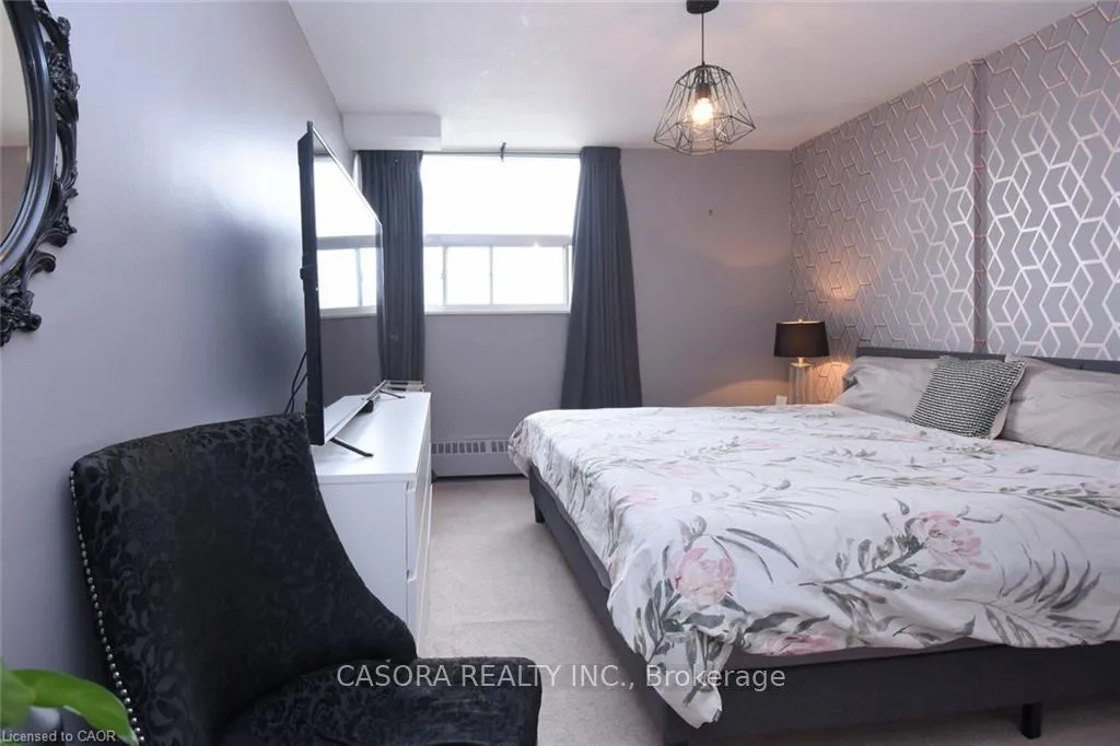 Photo 14 of Unit 11, 15 Nicklaus Drive, Hamilton, Vincent — HOMEH