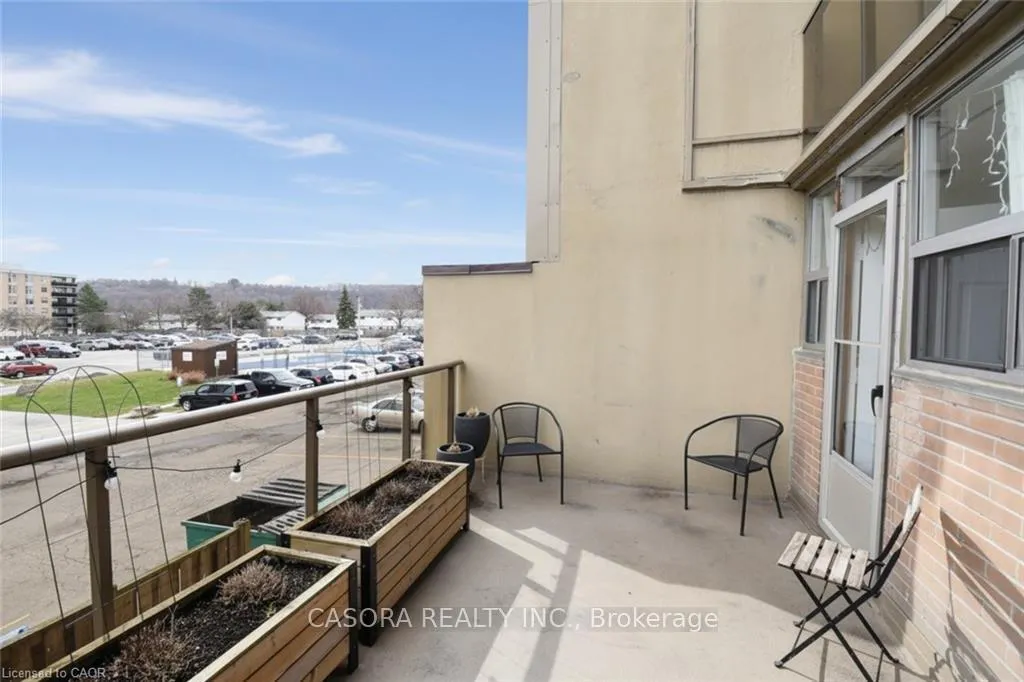Photo 24 of Unit 11, 15 Nicklaus Drive, Hamilton, Vincent — HOMEH
