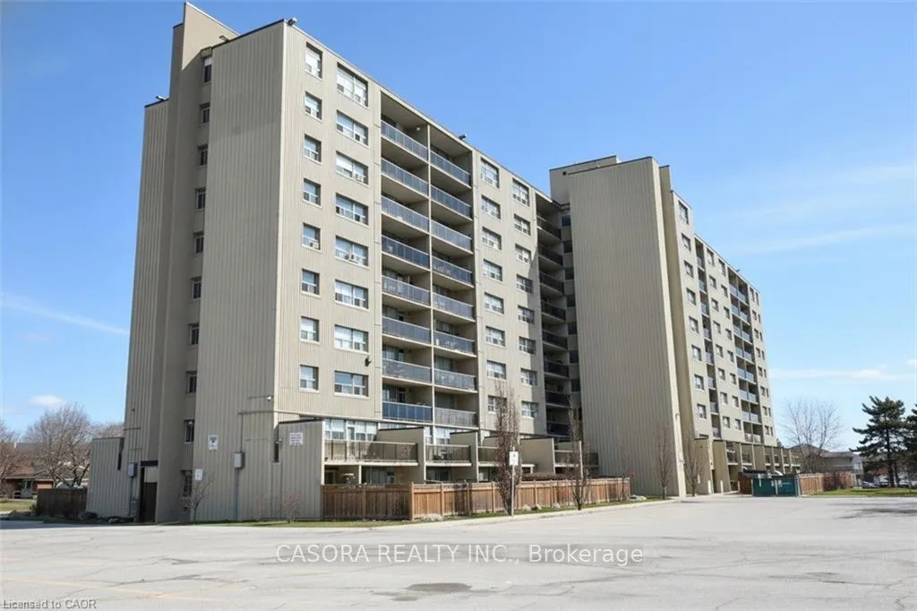 Photo 34 of Unit 11, 15 Nicklaus Drive, Hamilton, Vincent — HOMEH