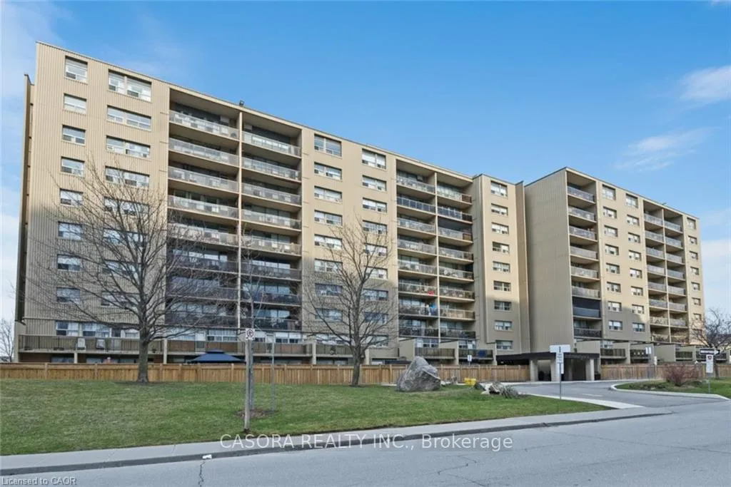 Photo 37 of Unit 11, 15 Nicklaus Drive, Hamilton, Vincent — HOMEH