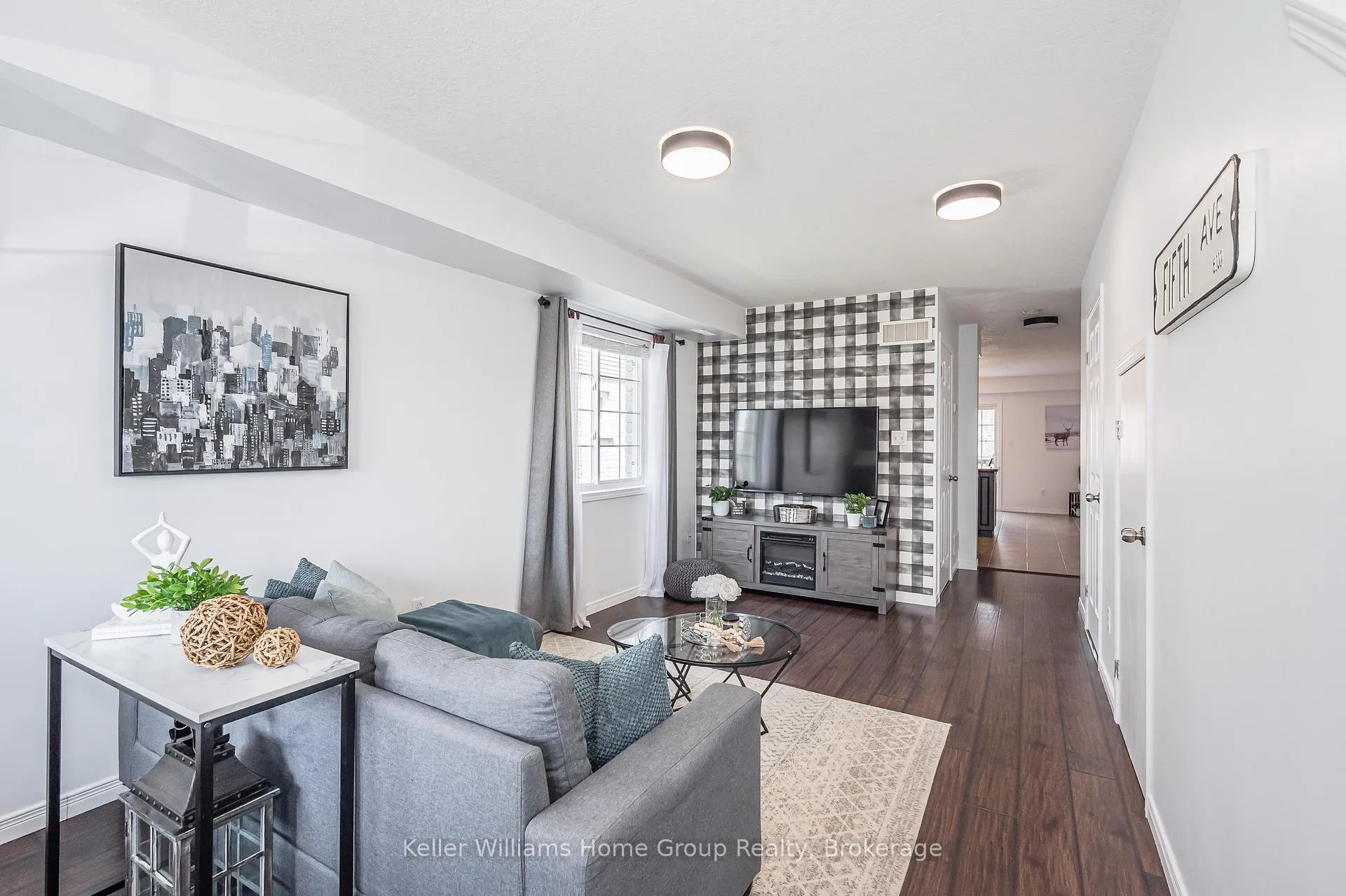 Photo 3 of Unit 57, 35 Mountford Drive, Guelph, Grange Road — HOMEH