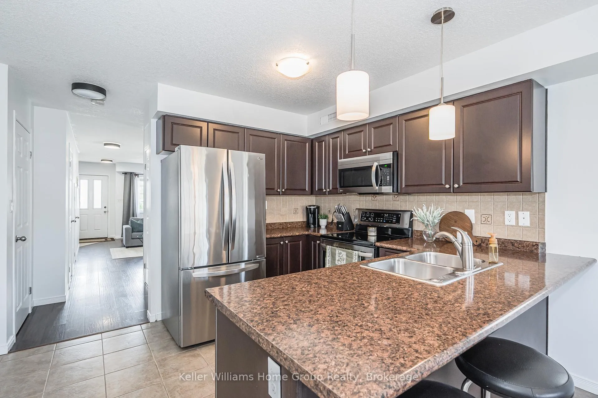 Photo 4 of Unit 57, 35 Mountford Drive, Guelph, Grange Road — HOMEH