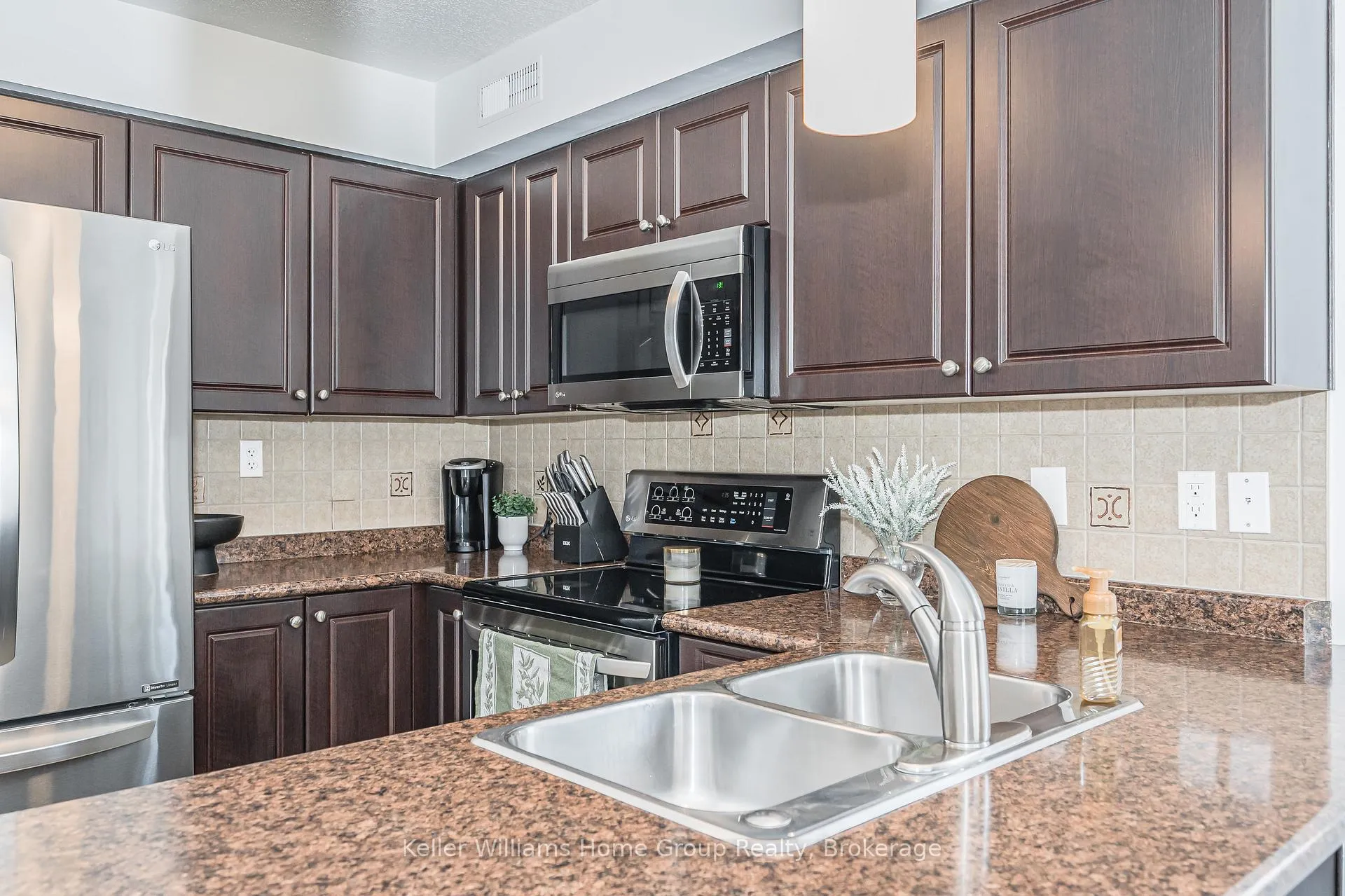 Photo 20 of Unit 57, 35 Mountford Drive, Guelph, Grange Road — HOMEH