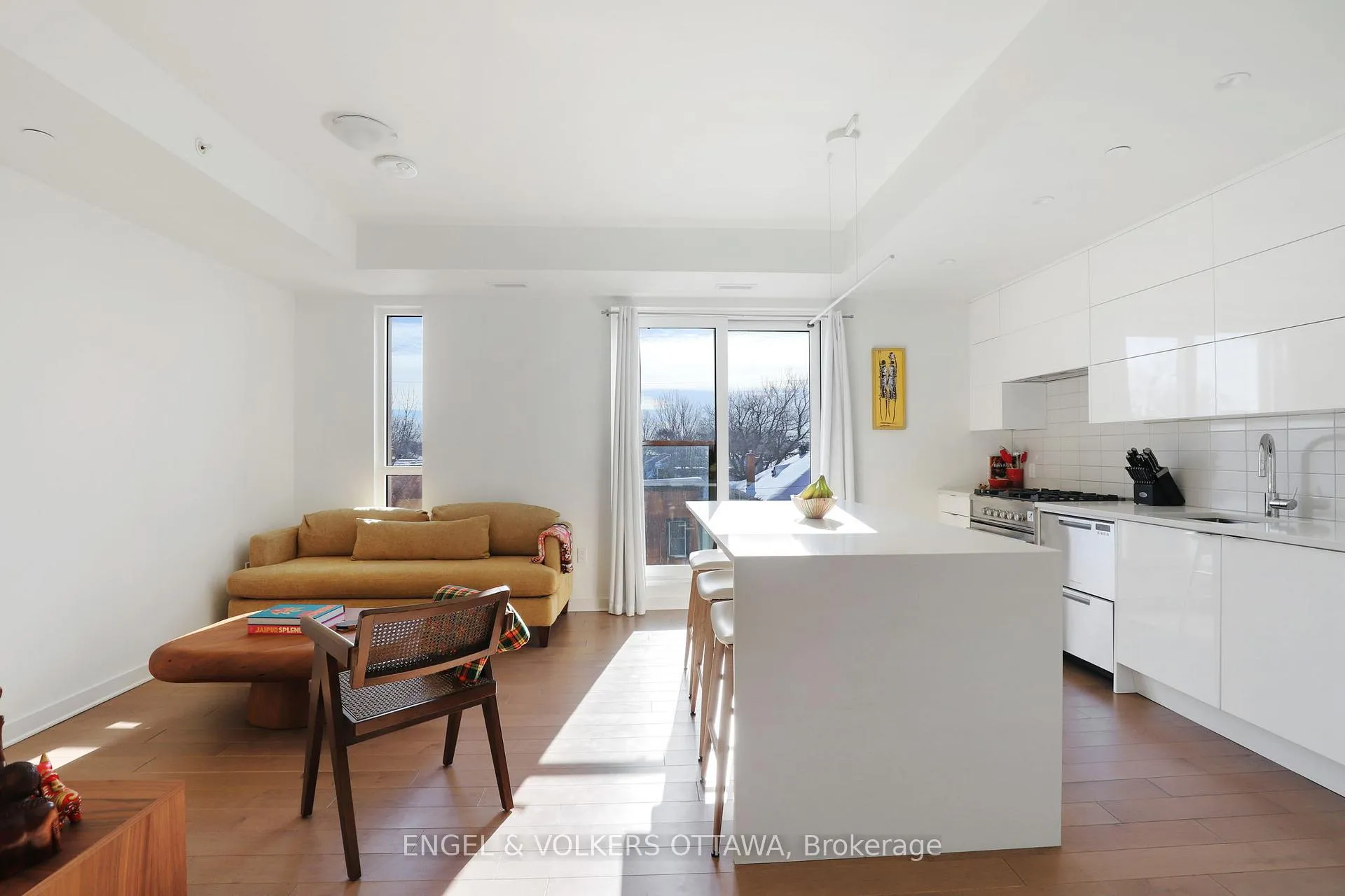 Photo 4 of Unit 308, 135 Barrette Street, Ottawa, Vanier — HOMEH