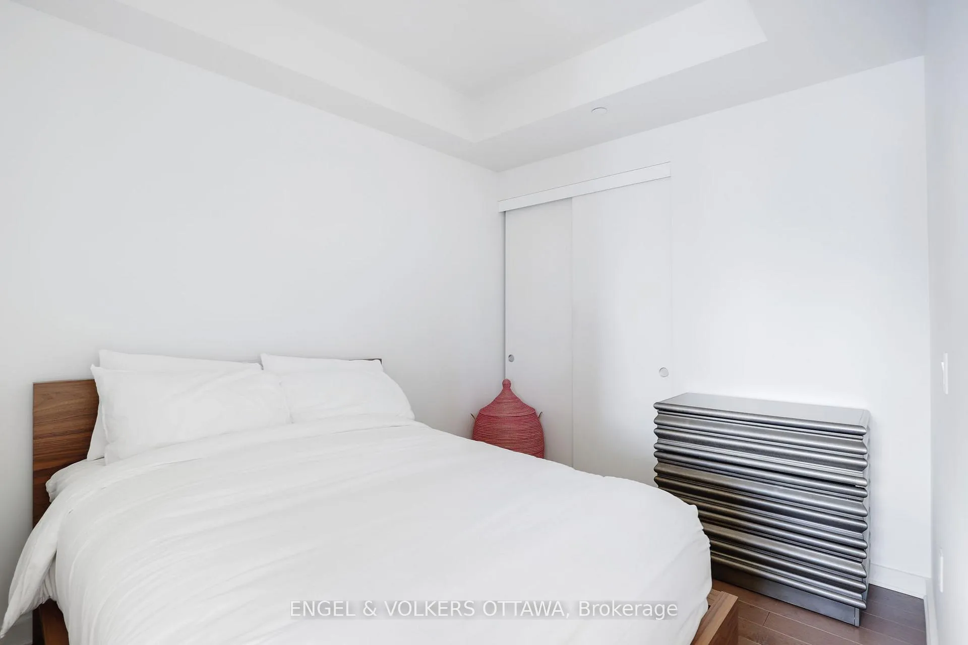 Photo 13 of Unit 308, 135 Barrette Street, Ottawa, Vanier — HOMEH