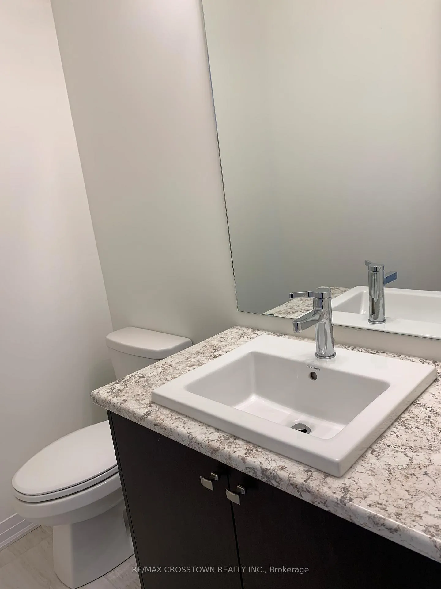 Photo 12 of 548 Hudson Crescent, Midland — HOMEH