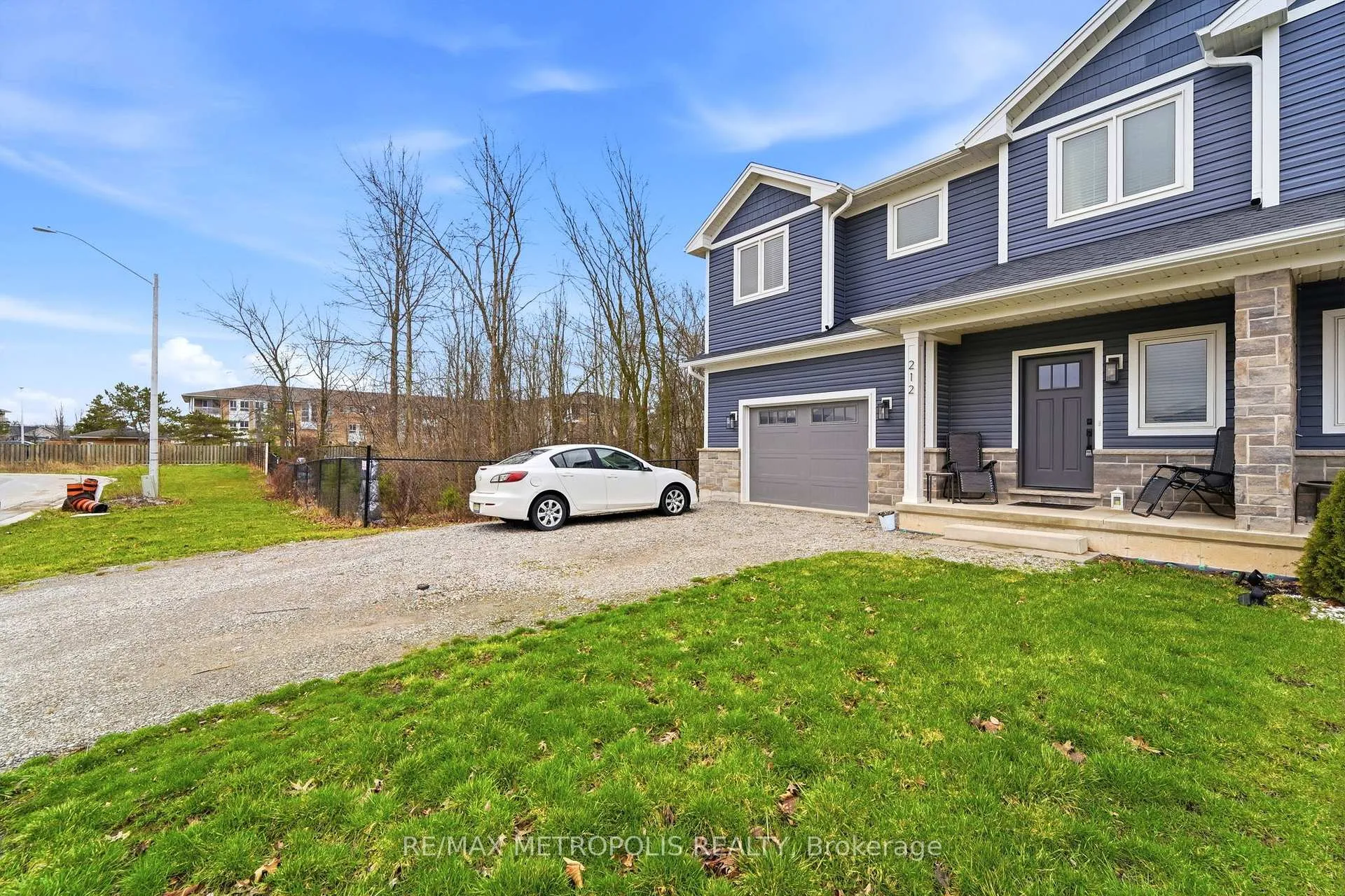 Photo 2 of 212 Iva Street, Welland, Lincoln/Crowland — HOMEH