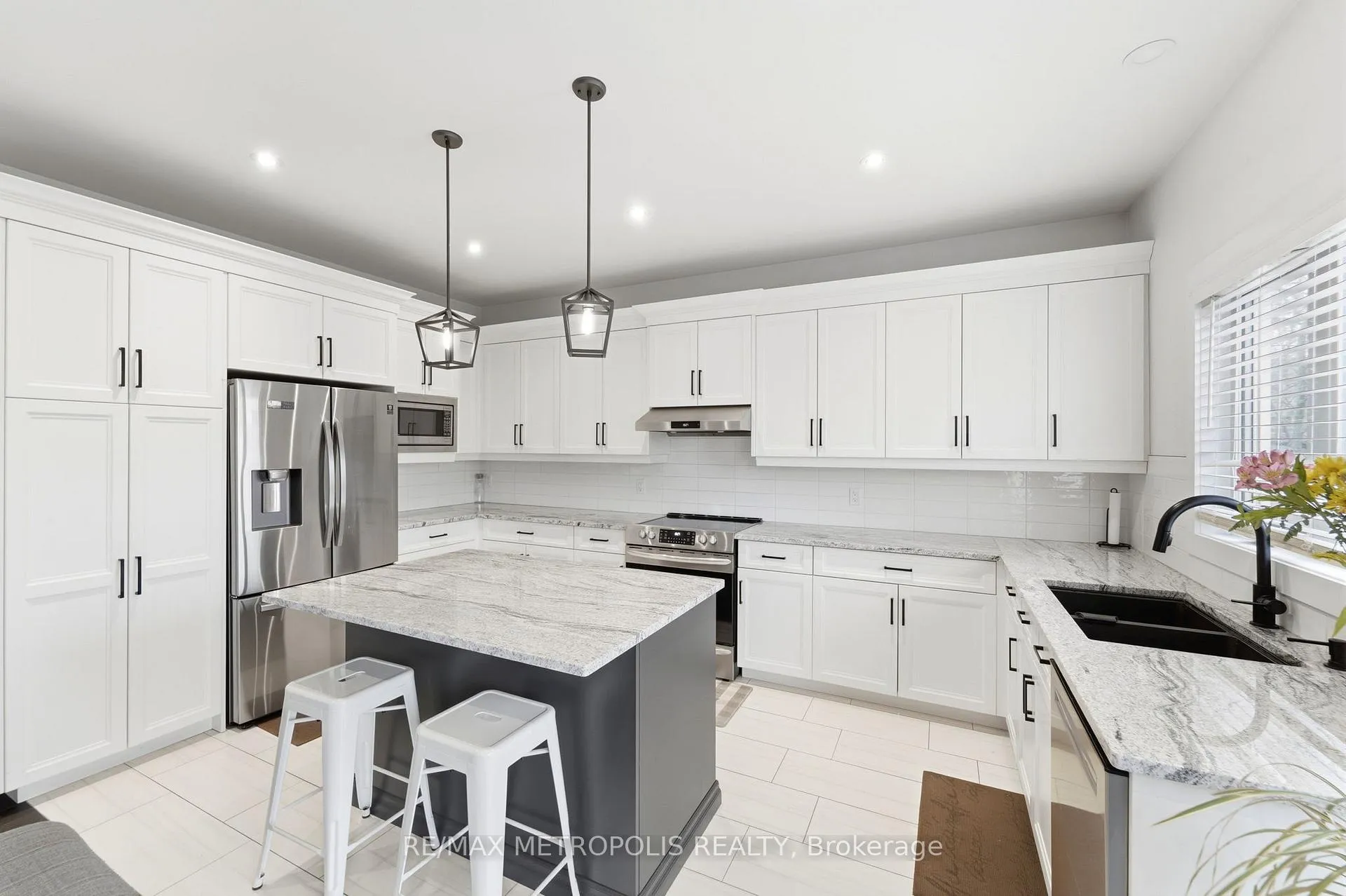 Photo 9 of 212 Iva Street, Welland, Lincoln/Crowland — HOMEH