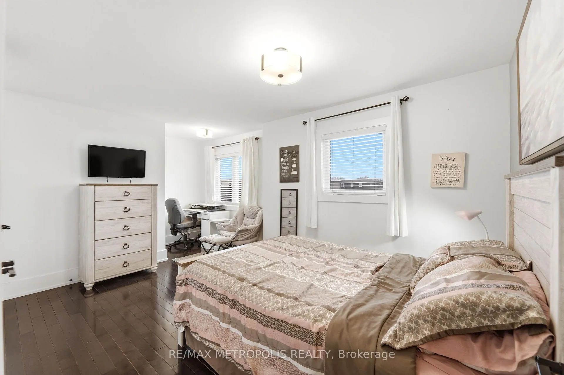 Photo 20 of 212 Iva Street, Welland, Lincoln/Crowland — HOMEH