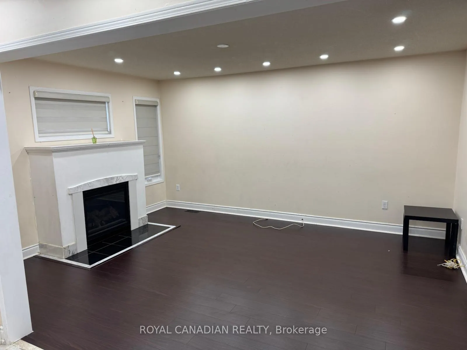Photo 12 of 289 Edenbrook Hill Drive, Brampton, Fletcher's Meadow — HOMEH