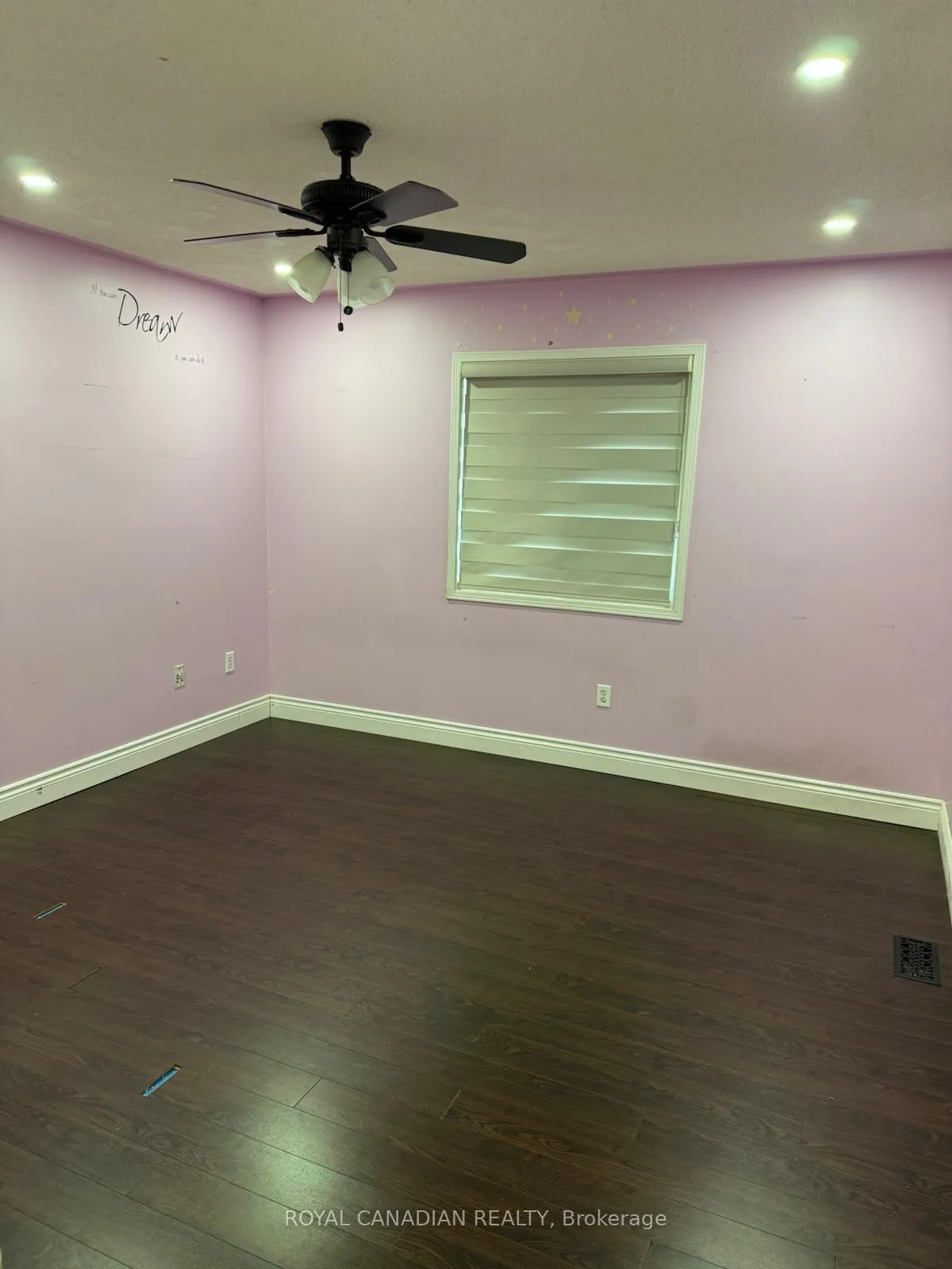 Photo 15 of 289 Edenbrook Hill Drive, Brampton, Fletcher's Meadow — HOMEH