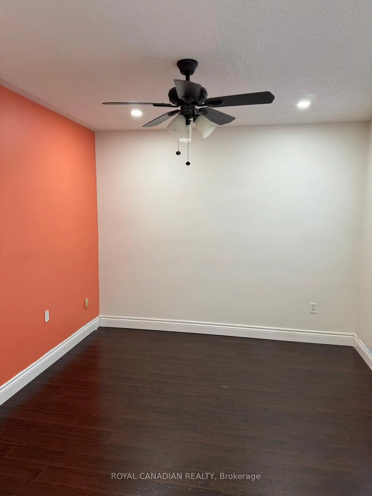 Photo 20 of 289 Edenbrook Hill Drive, Brampton, Fletcher's Meadow — HOMEH
