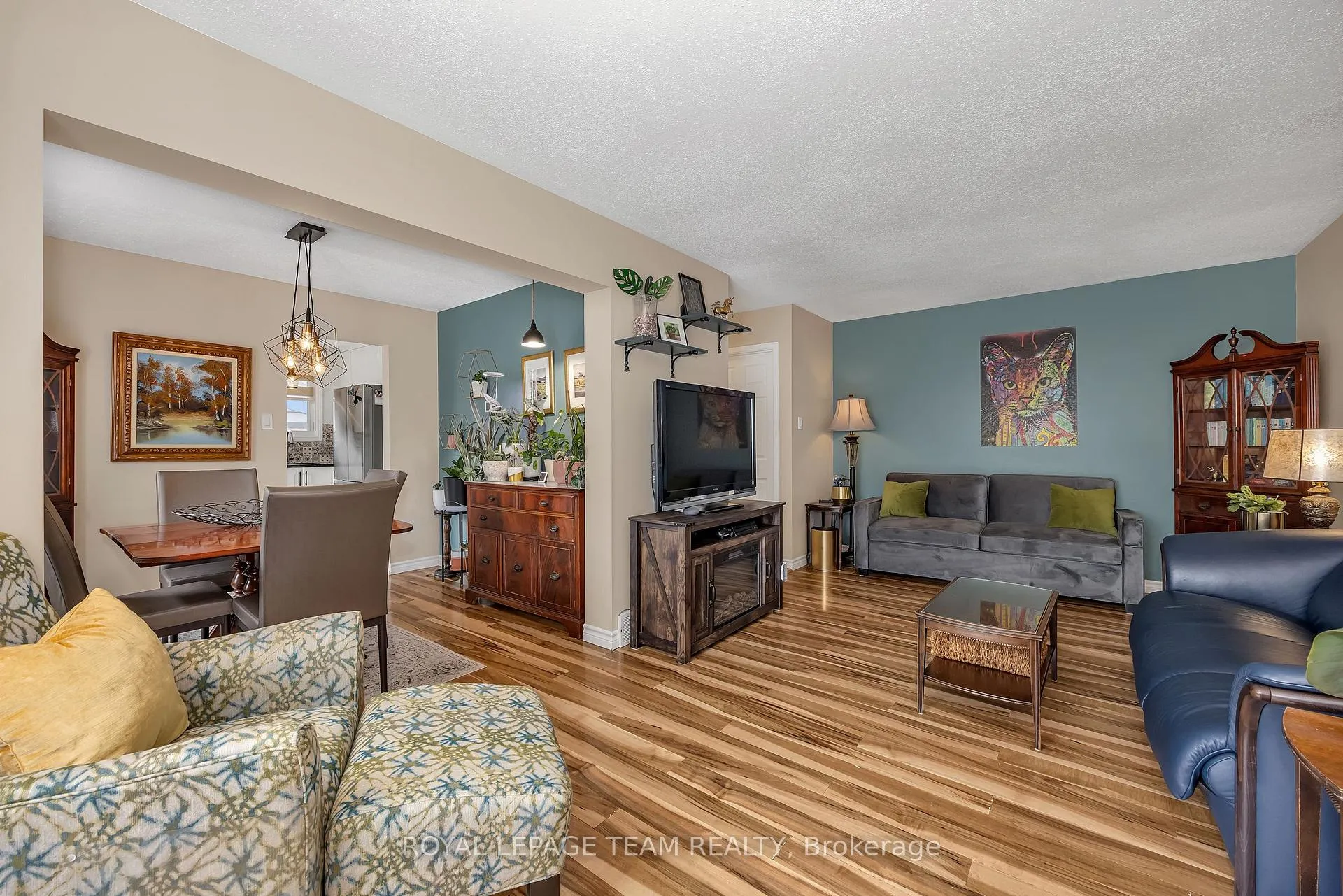 Photo 6 of Unit 123, 837 Eastvale Drive, Ottawa, Beaconwood — HOMEH