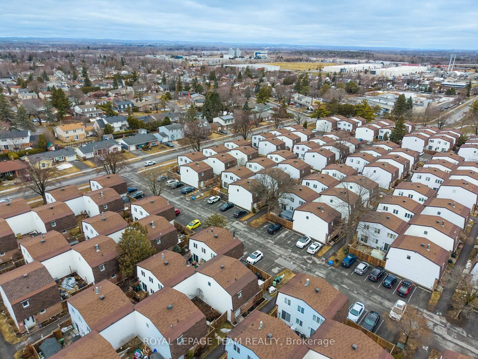 Photo 32 of Unit 123, 837 Eastvale Drive, Ottawa, Beaconwood — HOMEH