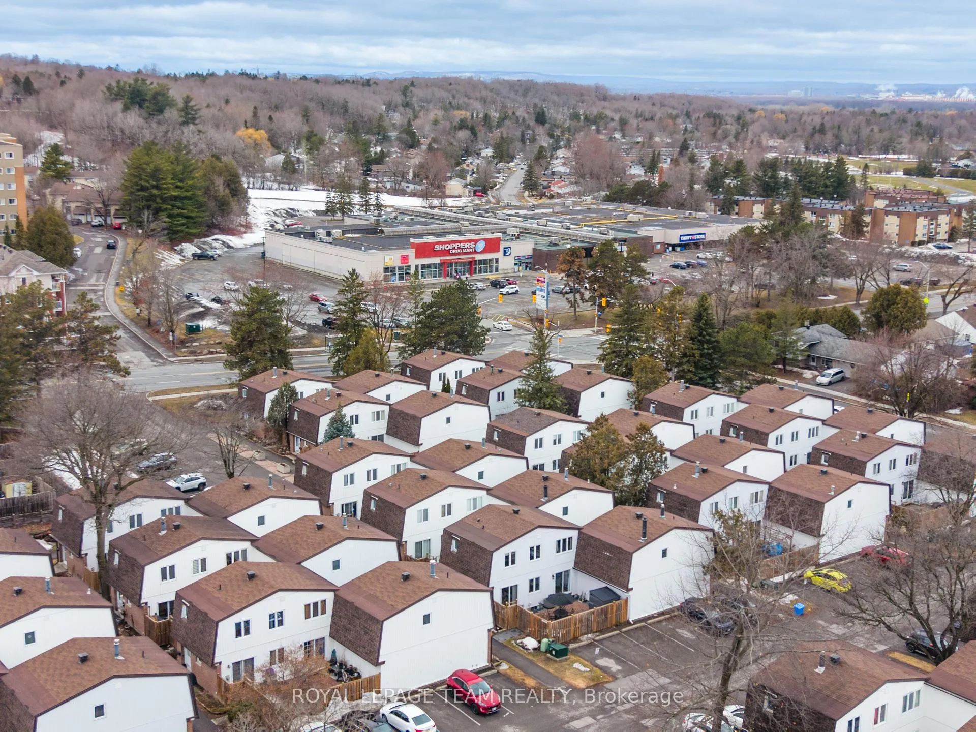 Photo 38 of Unit 123, 837 Eastvale Drive, Ottawa, Beaconwood — HOMEH