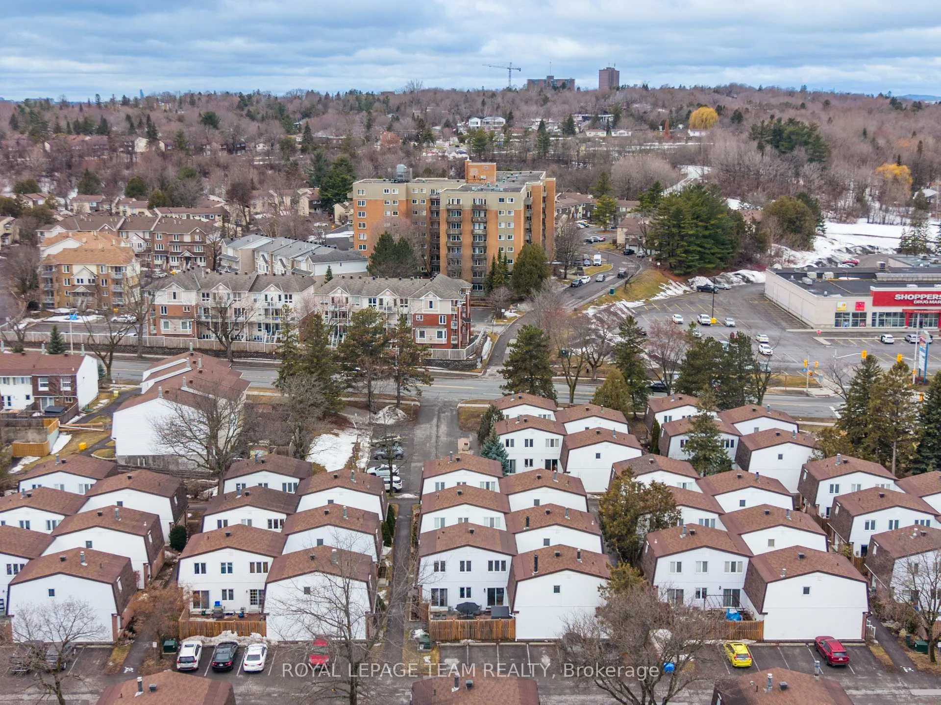Photo 39 of Unit 123, 837 Eastvale Drive, Ottawa, Beaconwood — HOMEH