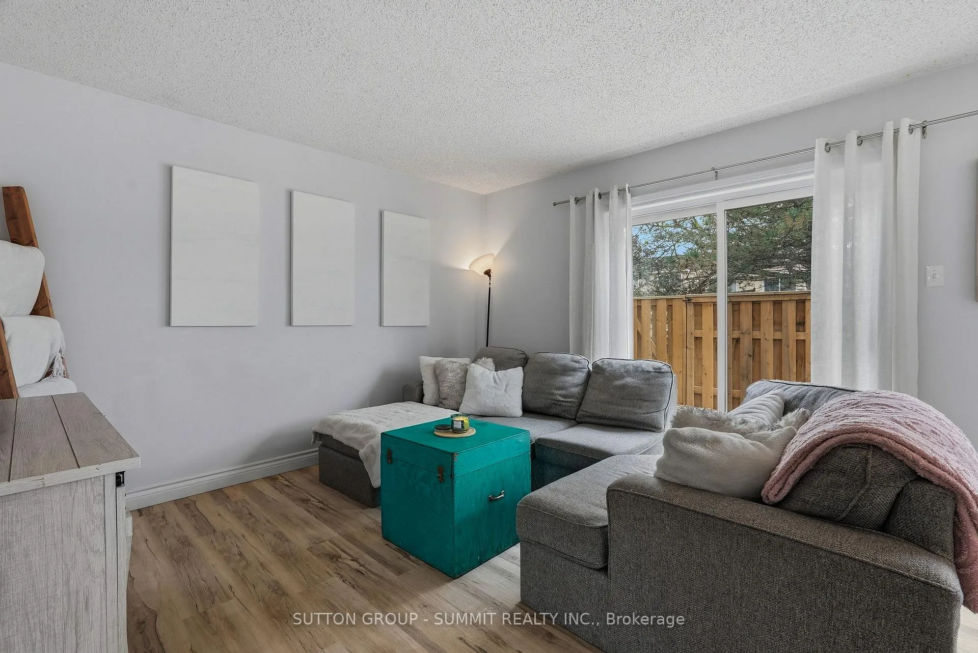 Photo 6 of 16 Lamson Crescent, Owen Sound — HOMEH
