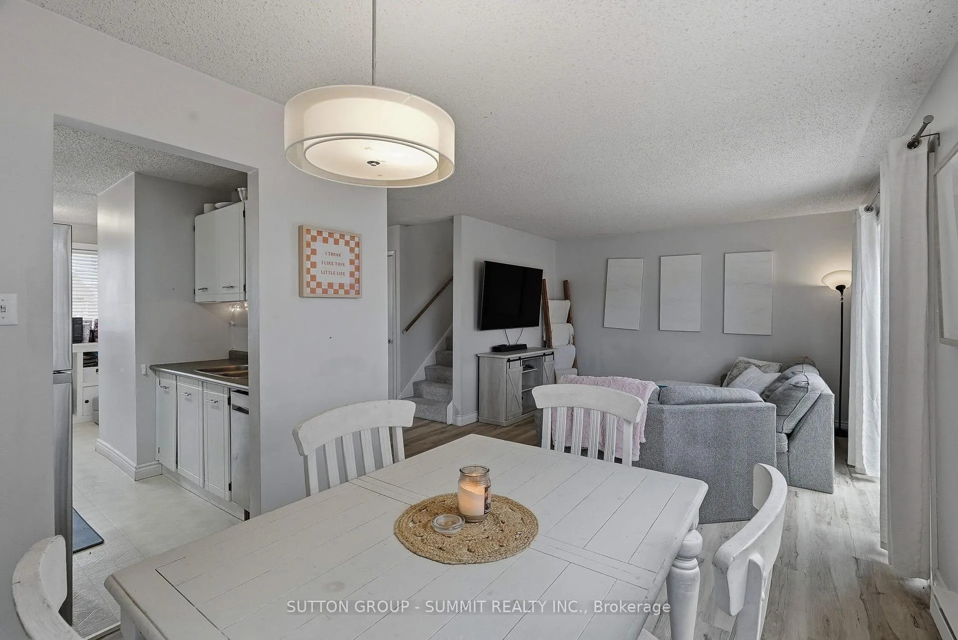 Photo 9 of 16 Lamson Crescent, Owen Sound — HOMEH