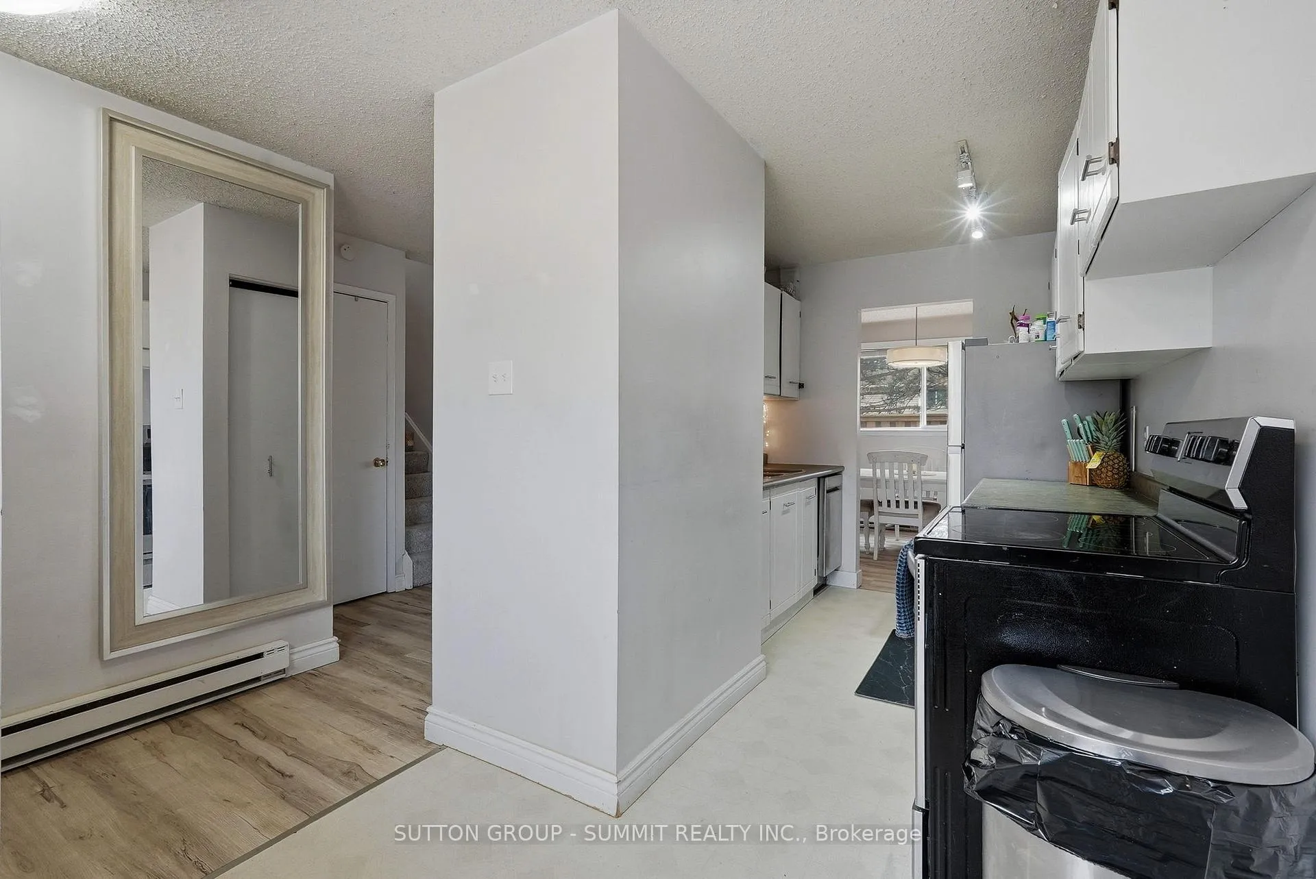 Photo 13 of 16 Lamson Crescent, Owen Sound — HOMEH