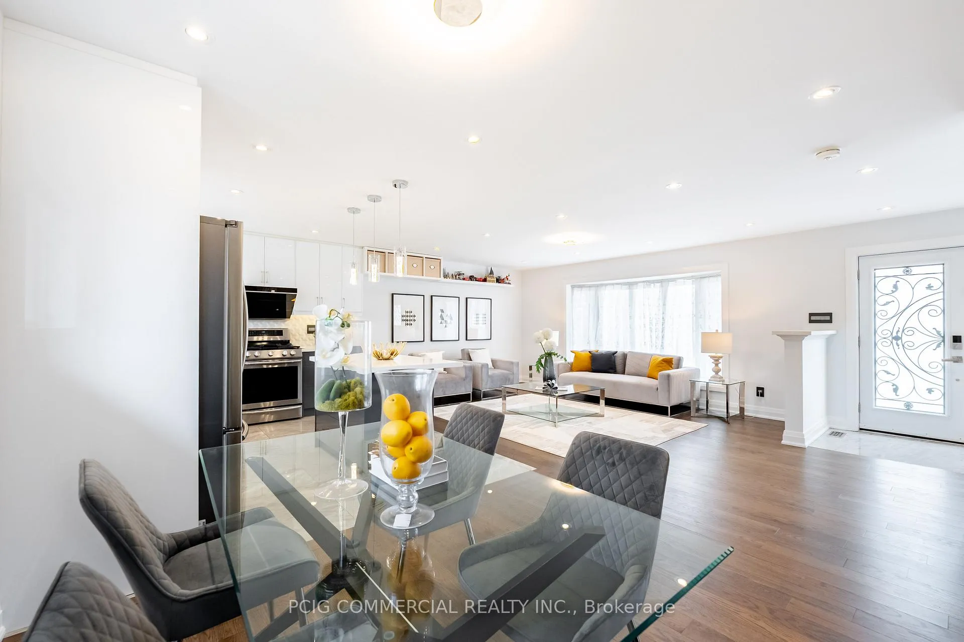 Photo 22 of 84 Lincoln Green Drive, Markham, Bullock — HOMEH