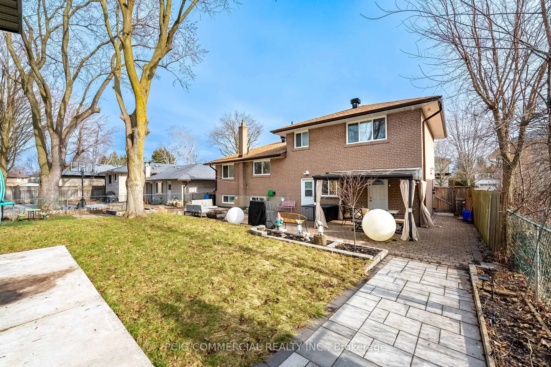 Photo 35 of 84 Lincoln Green Drive, Markham, Bullock — HOMEH