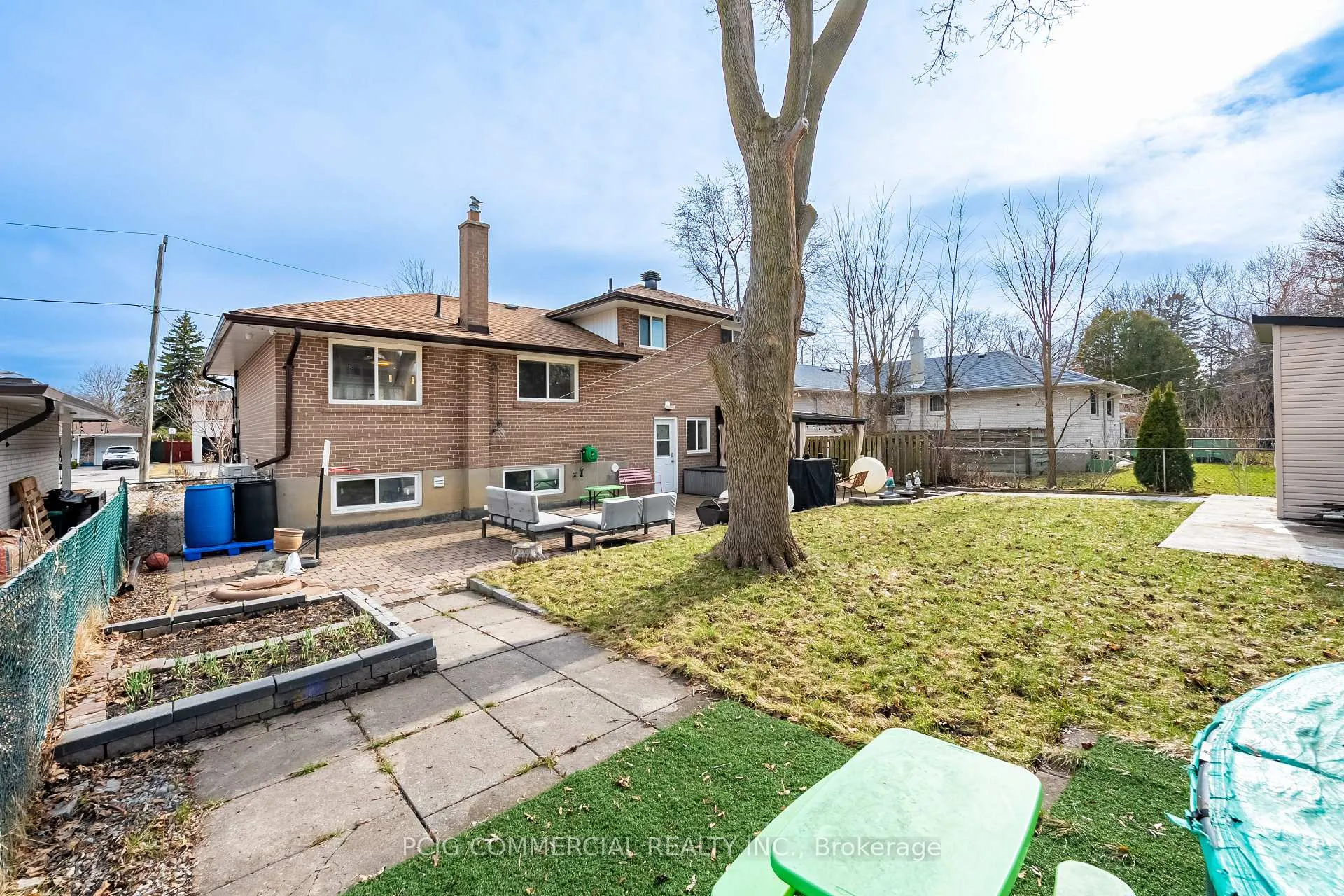 Photo 37 of 84 Lincoln Green Drive, Markham, Bullock — HOMEH