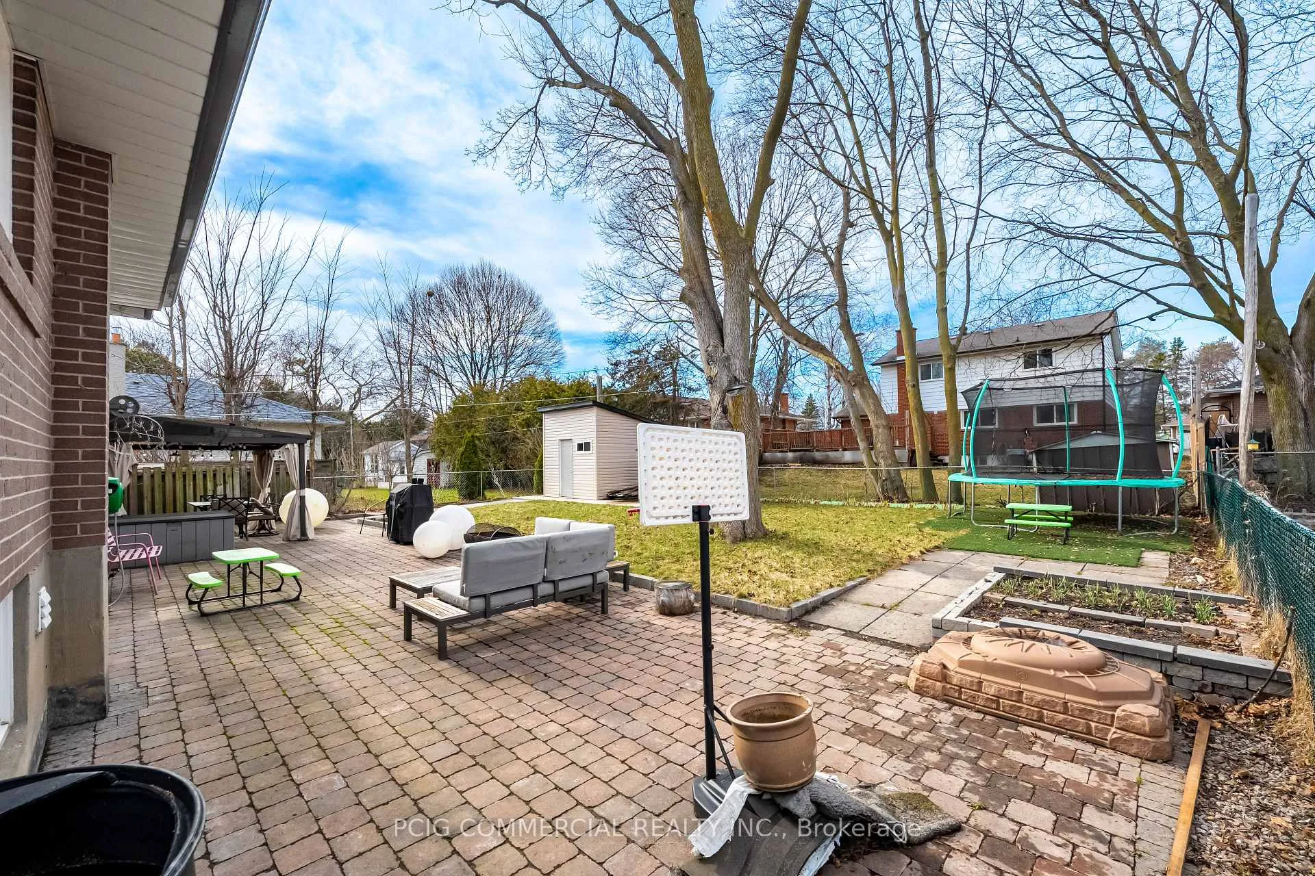 Photo 38 of 84 Lincoln Green Drive, Markham, Bullock — HOMEH