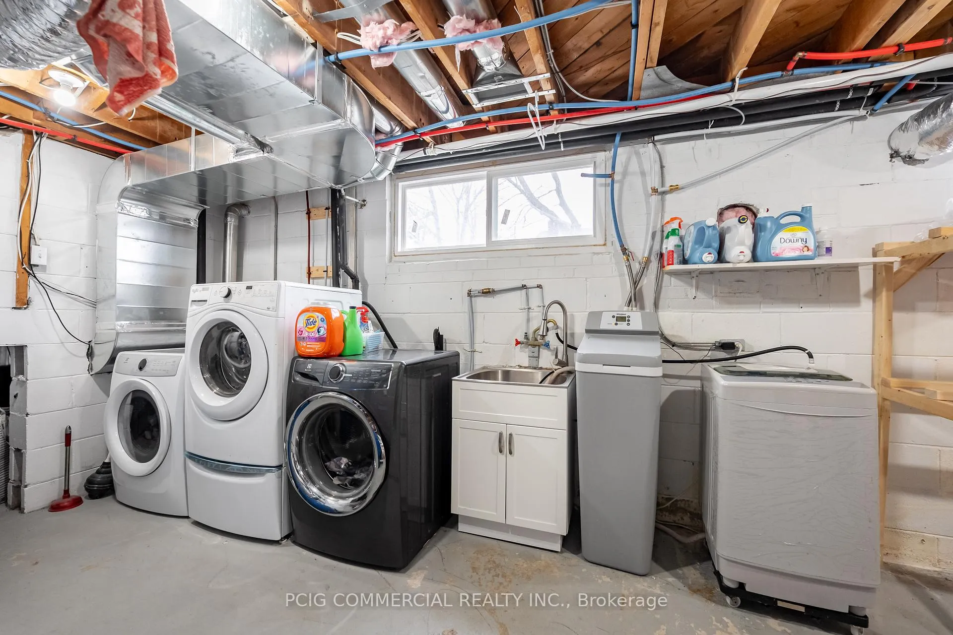 Photo 49 of 84 Lincoln Green Drive, Markham, Bullock — HOMEH