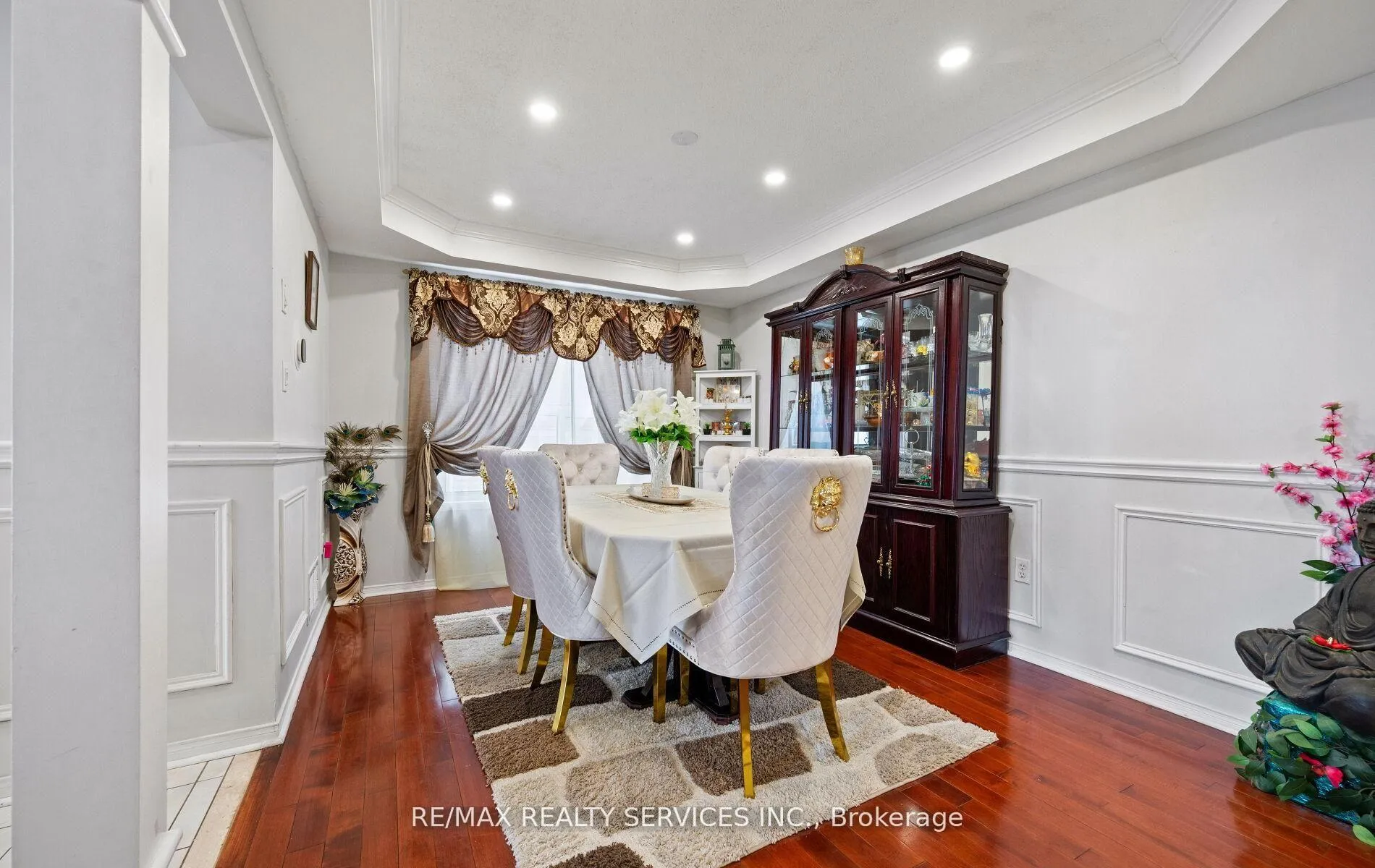 Photo 8 of 23 Edenvalley Road, Brampton, Fletcher's Meadow — HOMEH