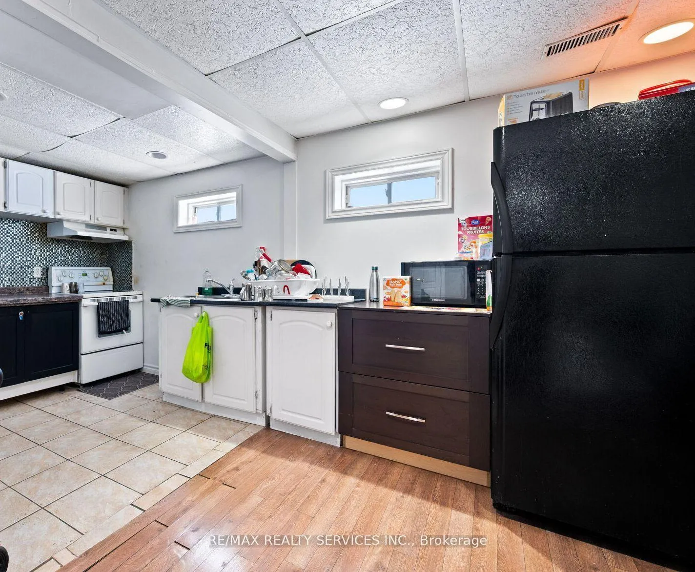 Photo 41 of 23 Edenvalley Road, Brampton, Fletcher's Meadow — HOMEH