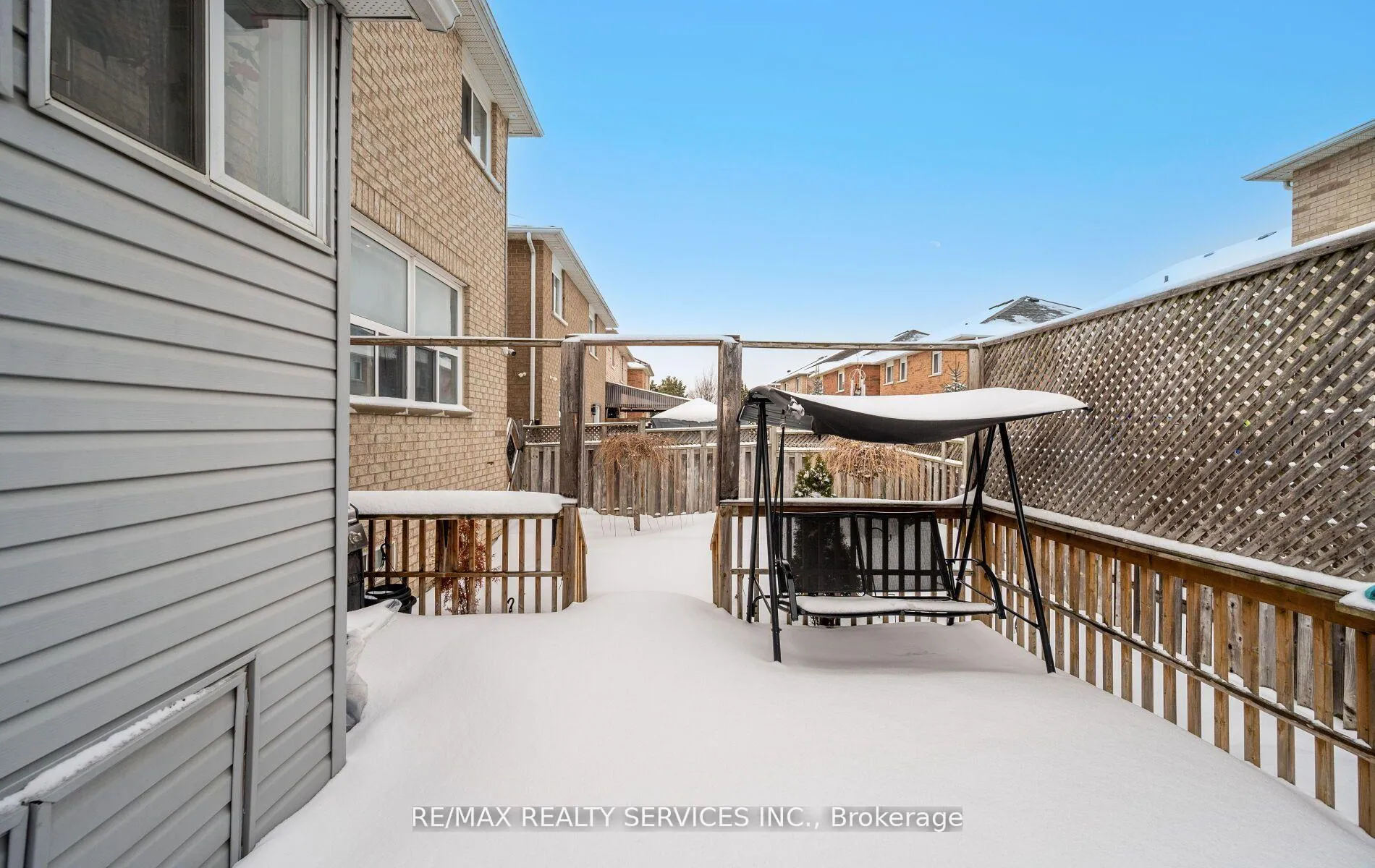 Photo 43 of 23 Edenvalley Road, Brampton, Fletcher's Meadow — HOMEH