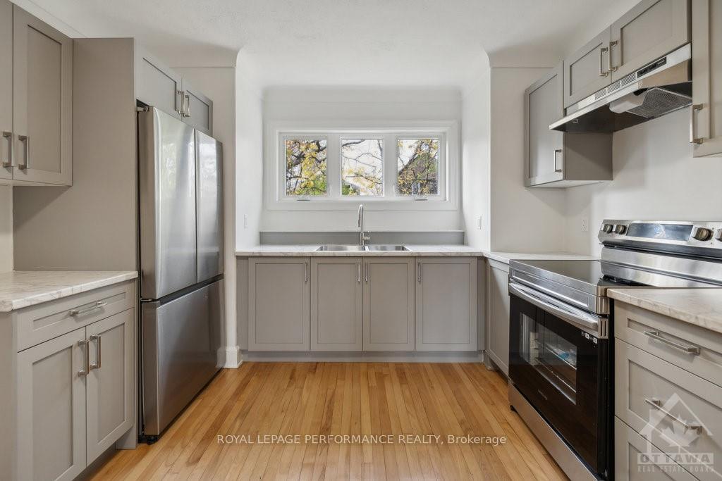 Photo 8 of 124 Blackburn Avenue, Ottawa, Sandy Hill — HOMEH