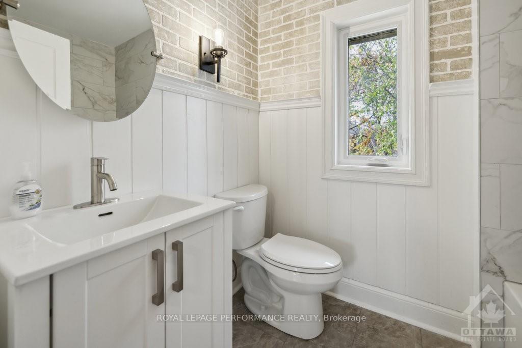 Photo 15 of 124 Blackburn Avenue, Ottawa, Sandy Hill — HOMEH