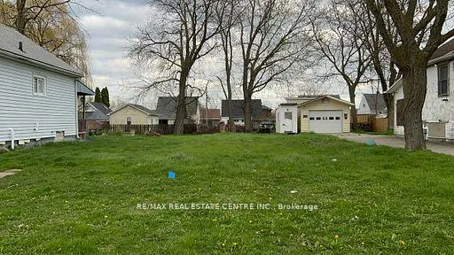 Photo 2 of 4346 Third Avenue, Niagara Falls, Downtown — HOMEH
