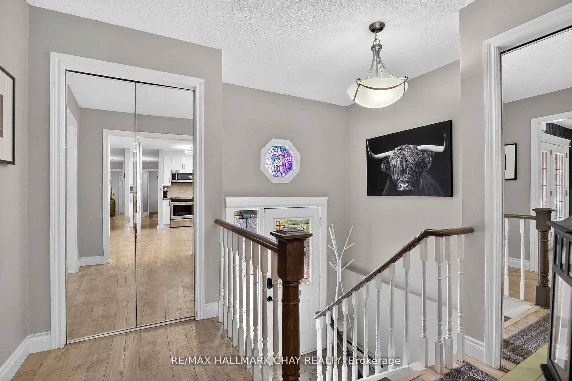 Photo 6 of 155 Maple Avenue, Barrie, City Centre — HOMEH
