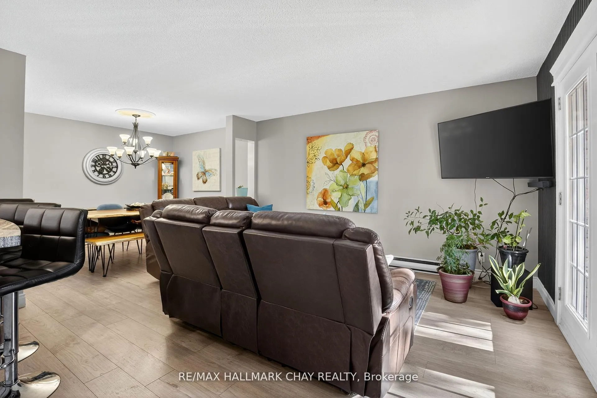 Photo 17 of 155 Maple Avenue, Barrie, City Centre — HOMEH