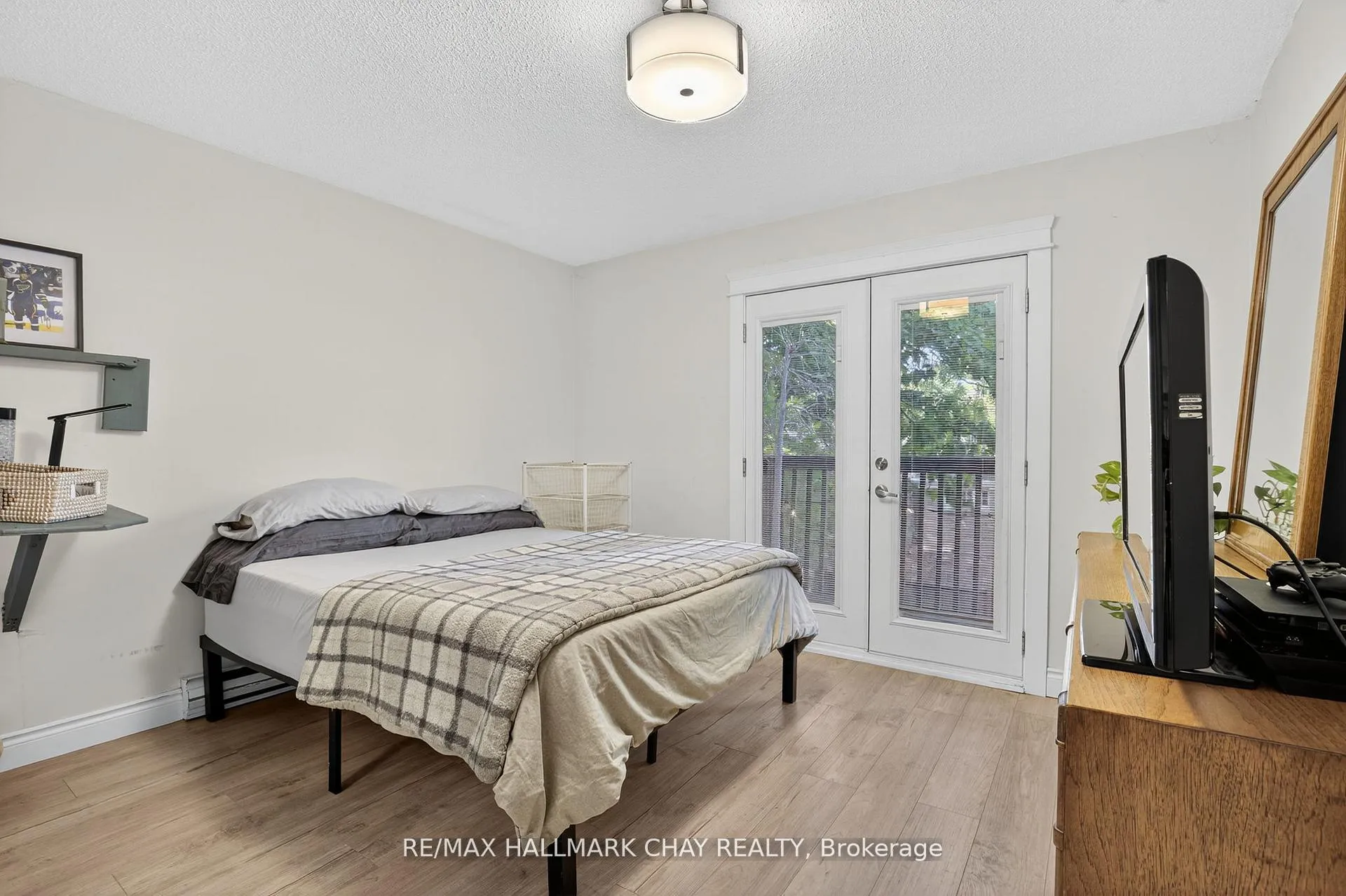 Photo 20 of 155 Maple Avenue, Barrie, City Centre — HOMEH