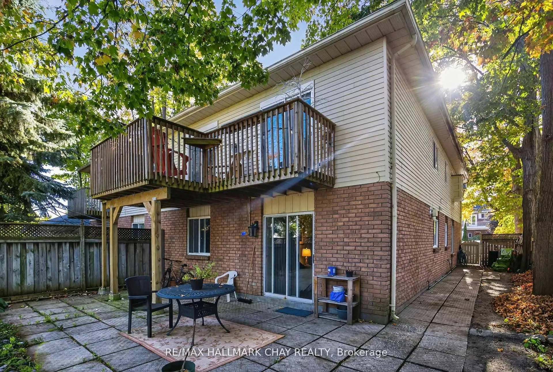 Photo 28 of 155 Maple Avenue, Barrie, City Centre — HOMEH