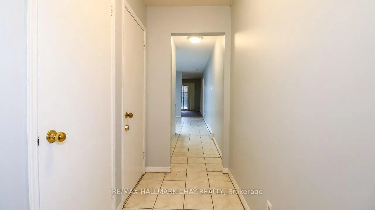 Photo 37 of 155 Maple Avenue, Barrie, City Centre — HOMEH