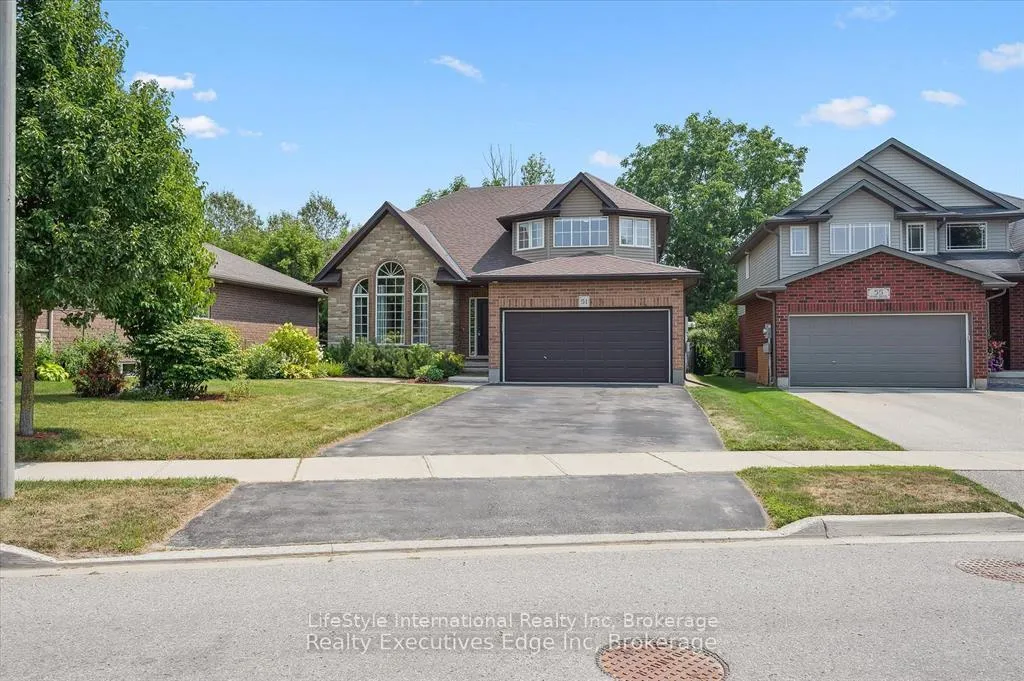 Photo 3 of 51 Marr Drive, Centre Wellington, Elora/Salem — HOMEH