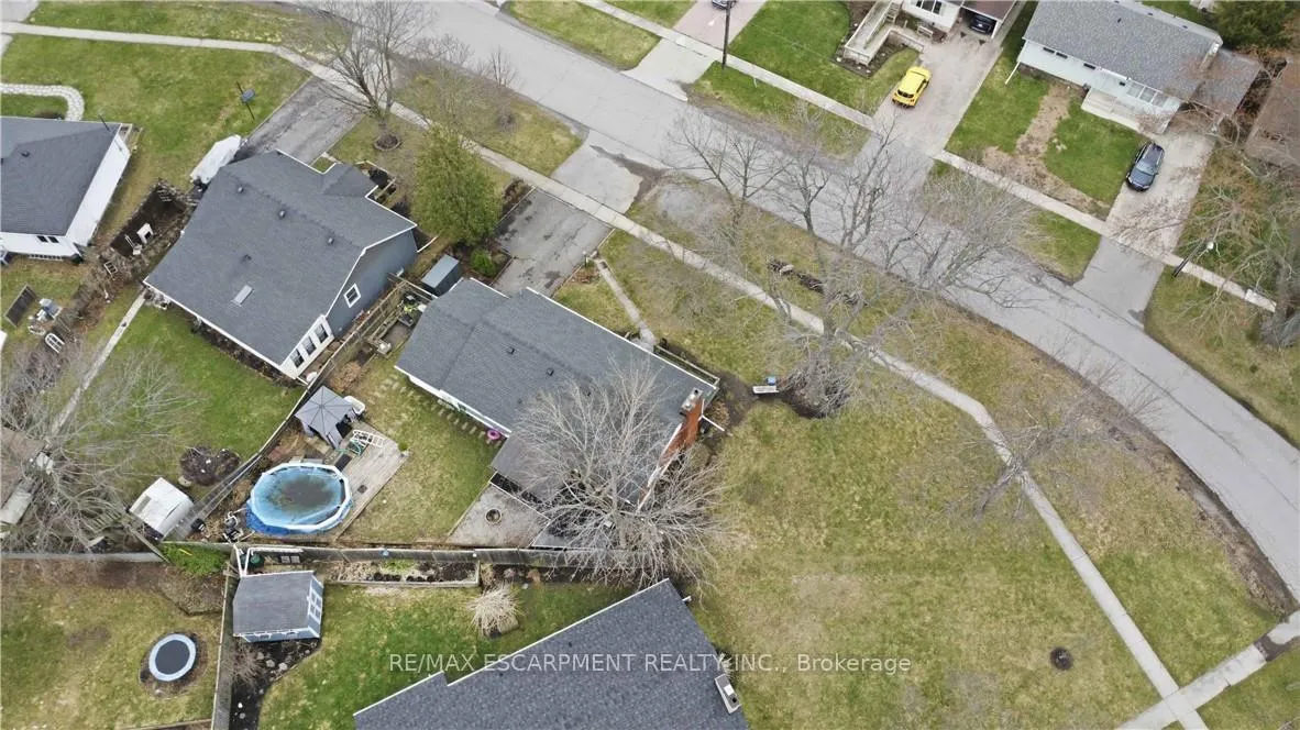 Photo 31 of 40 Nickerson Avenue, St. Catharines, Vine/Linwell — HOMEH