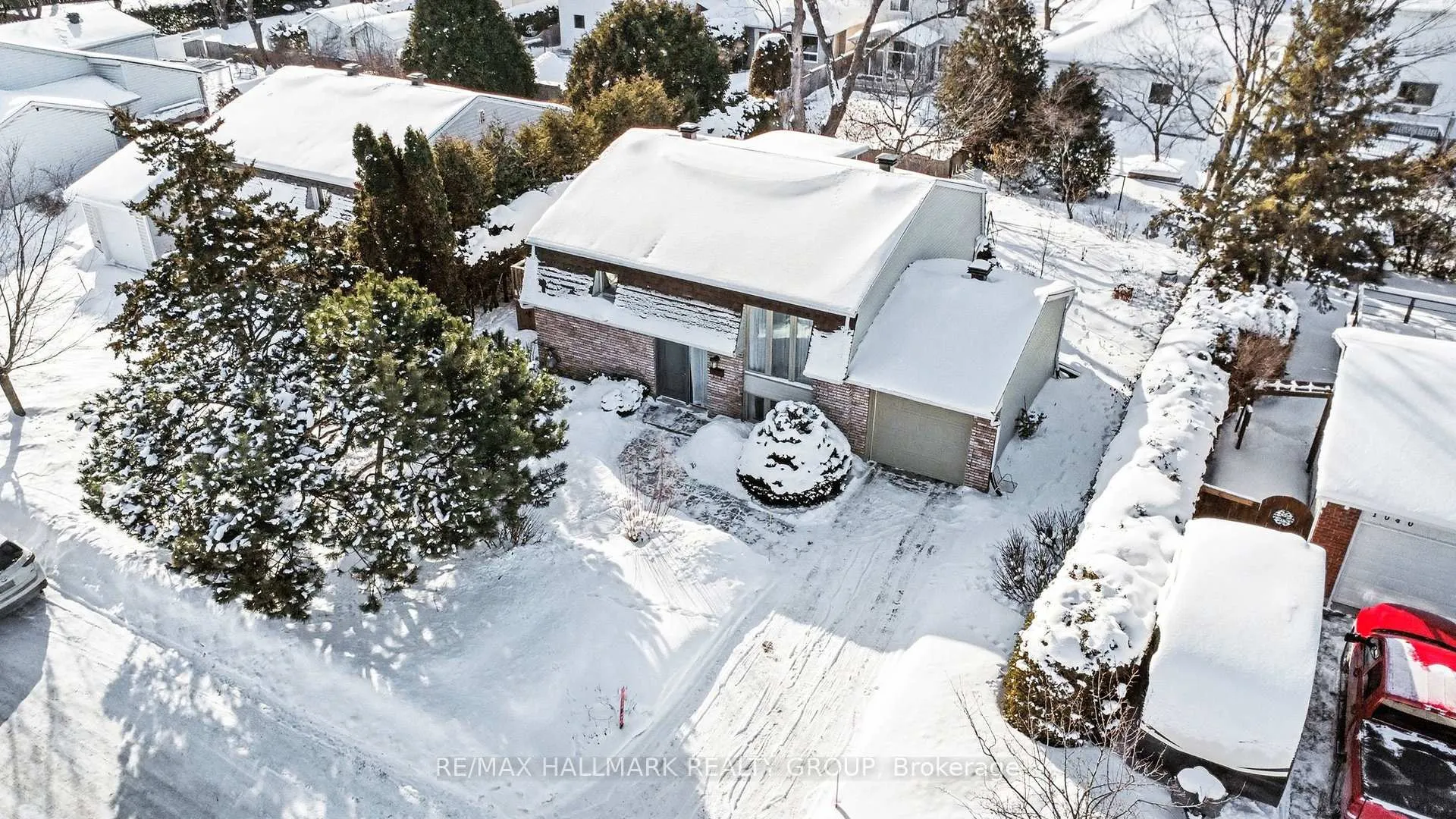 Photo 2 of 1044 Adley Road, Ottawa, Carson Grove — HOMEH