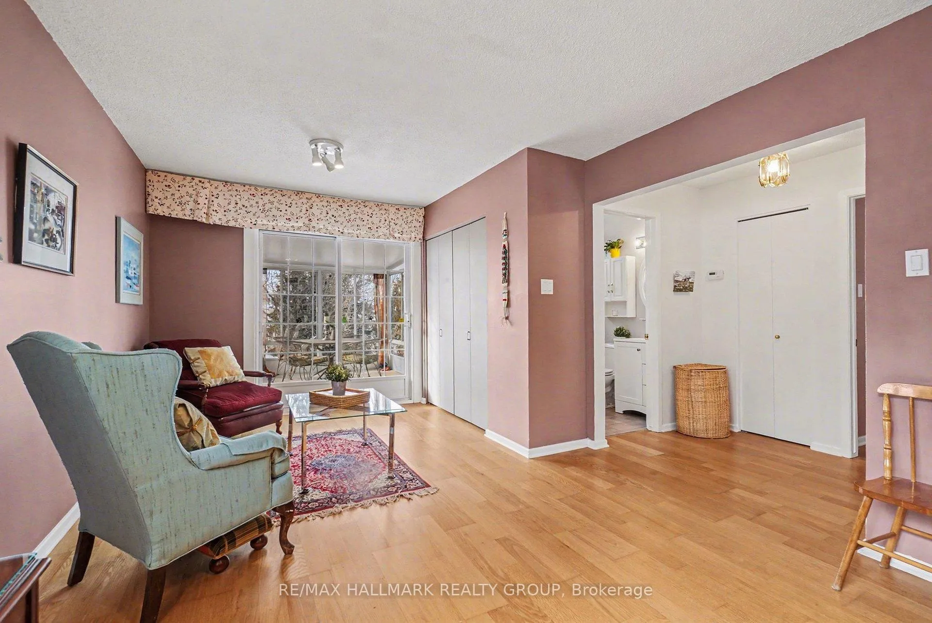 Photo 15 of 1044 Adley Road, Ottawa, Carson Grove — HOMEH