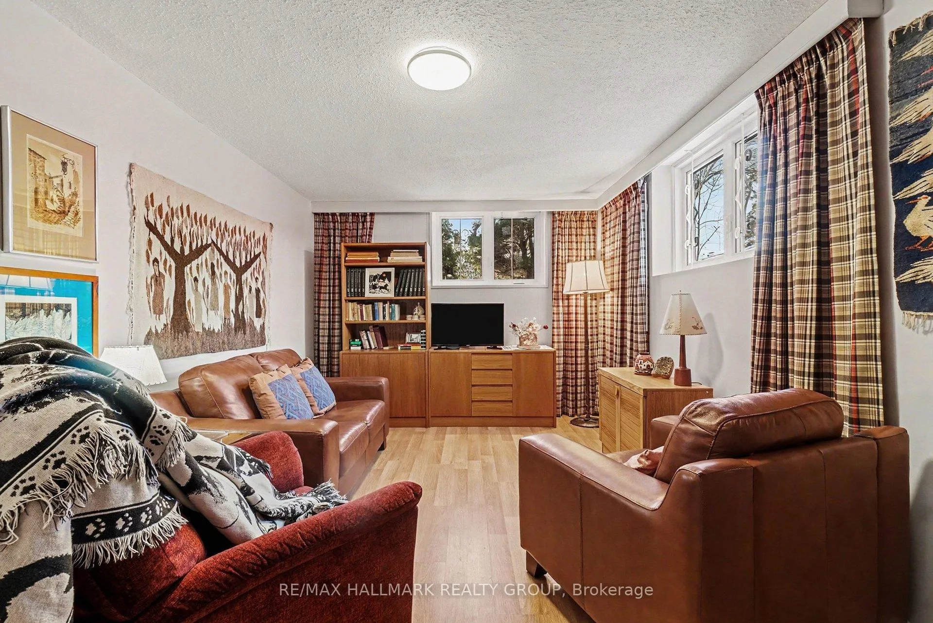 Photo 22 of 1044 Adley Road, Ottawa, Carson Grove — HOMEH