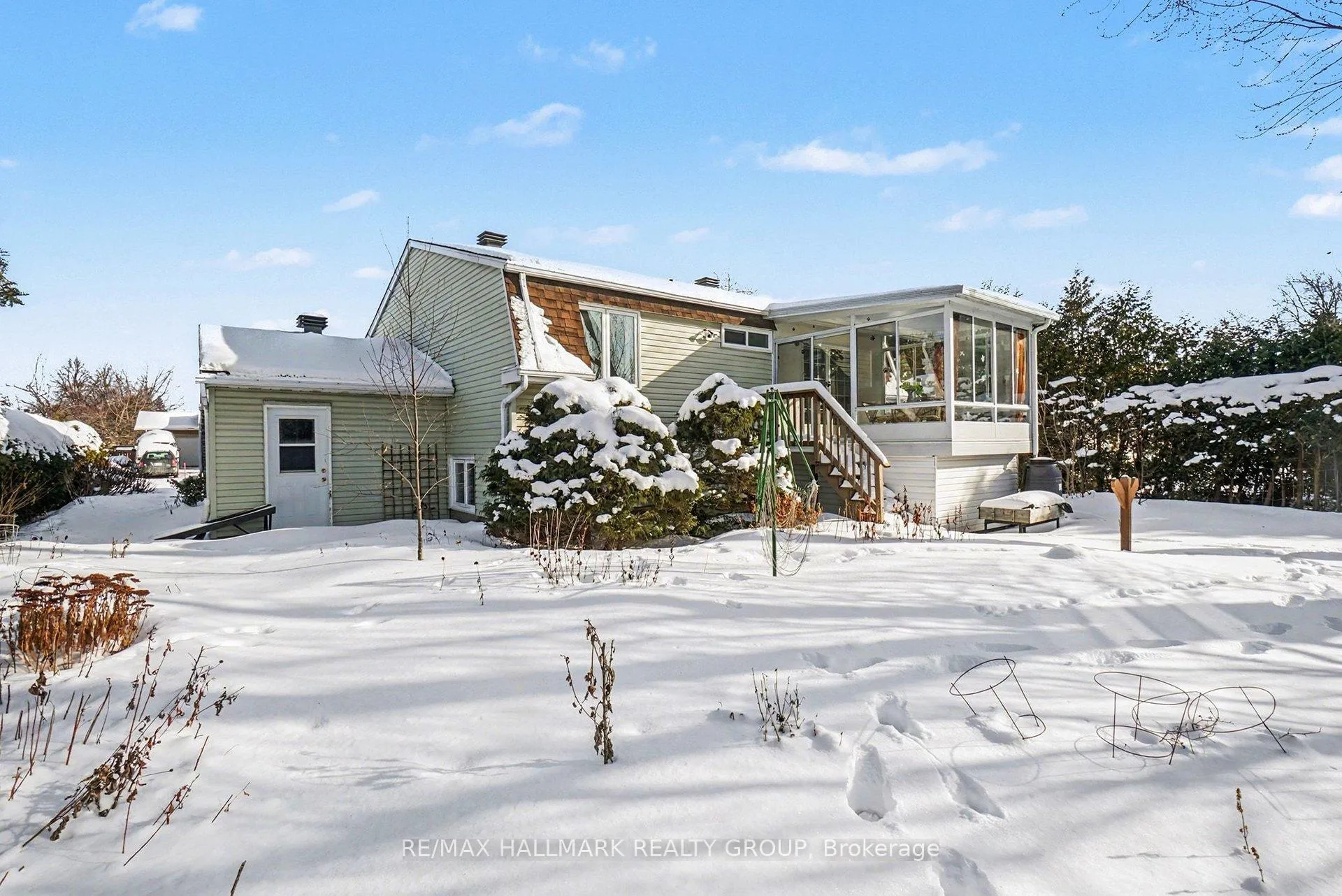 Photo 32 of 1044 Adley Road, Ottawa, Carson Grove — HOMEH