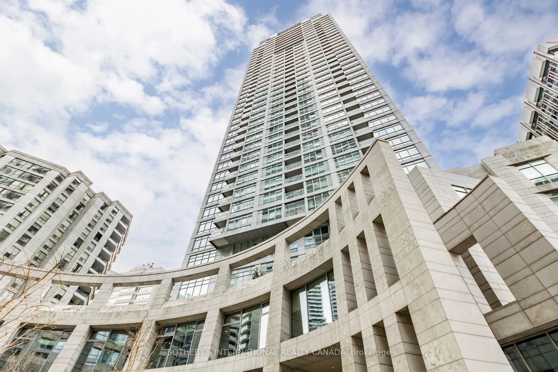 Front of Unit 511, 2181 Yonge Street
