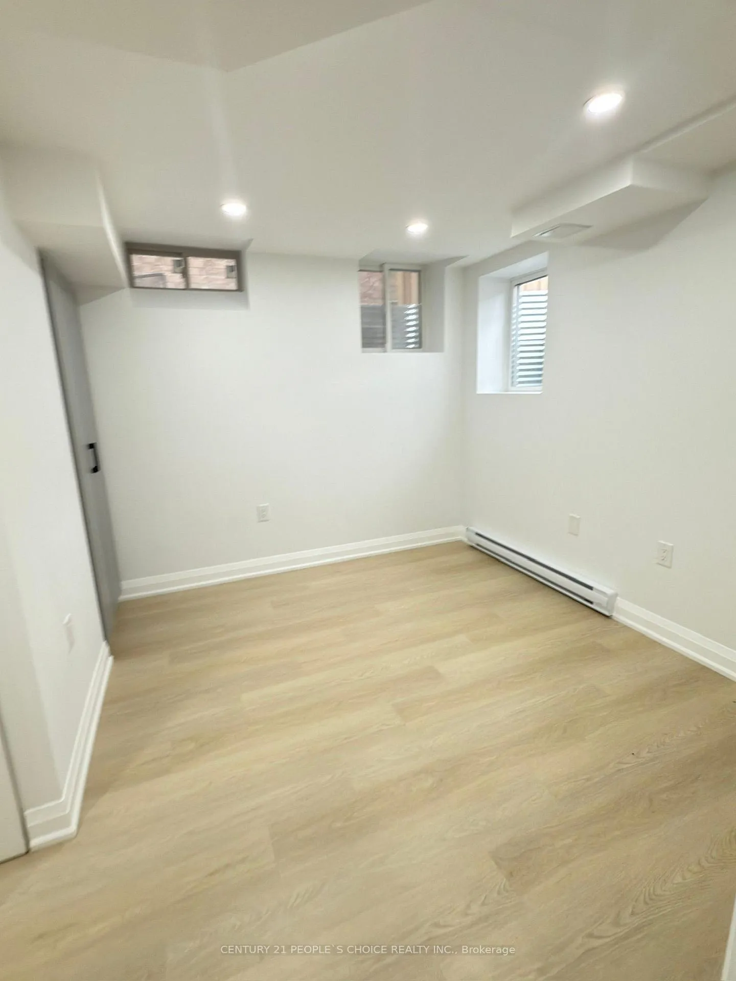 Photo 5 of Unit Bsmt, 89 Conarty Crescent, Whitby, Rural Whitby — HOMEH